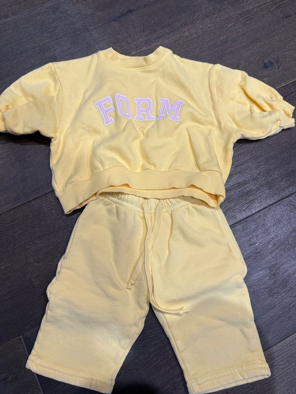 Form Baby Sweatset 0-6 mo